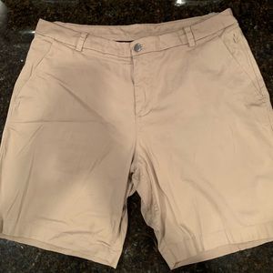 Lululemon Commission short (9inch)